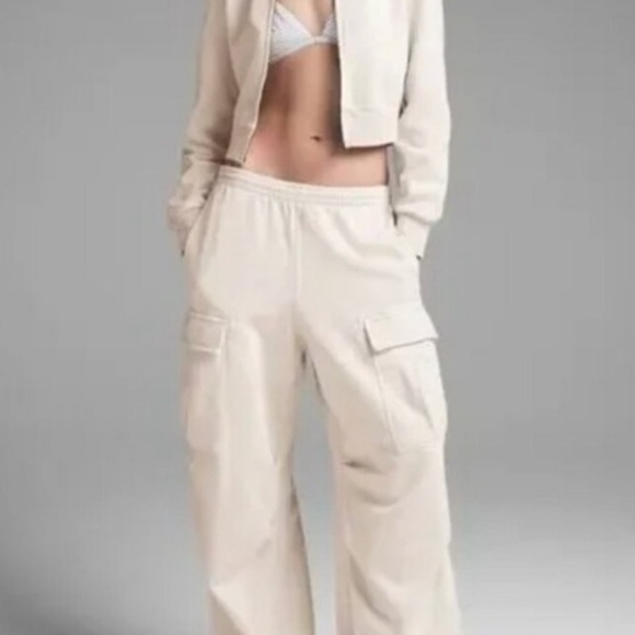 SKIMS Pants - SKIMS Cream Wide Leg Cargo Pants NWT color Buff